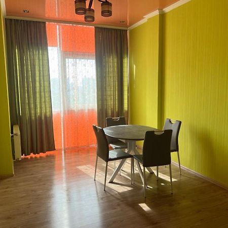 Apartment In Arcadia Odesa Exterior foto